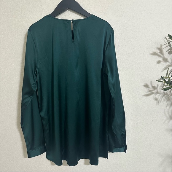 NWT EILEEN FISHER Stretch Silk Charmeuse Round Neck Top - Picture 6 of 10